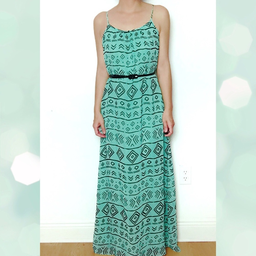 ⭕️Mint Tribal Print Maxi Dress